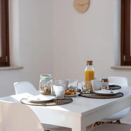 Apartament Glicine *