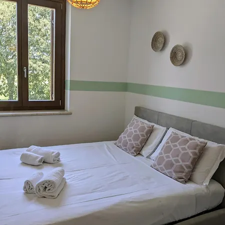 Glicine Apartament Sommacampagna